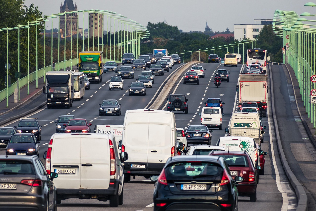 Krovėjų paslaugos: kada jos reikalingos ir kuo gali būti naudingos?